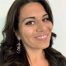 Shanna Bowling's Instagram, Twitter & Facebook