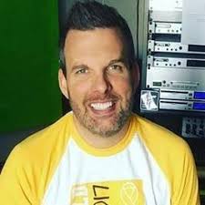 The fred show will still keep the original ensemble cast from fred and angi, including kevin rufio santiago, kaelin roberts, and paulina roe. The Fred Show Home Facebook