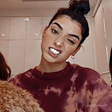 Many of you guys are familiar with tik tok and if you say you don't then you guys. Dixie D Amelio Rare Bff Photoshoot Dixie Celebs