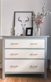 Kinderzimmer inspiration kleiderschrank altrosa weiss vintage. Hemnes Kommode Im Edlen Vintage Stil New Swedish Design