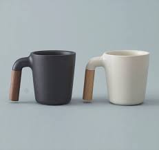 Ceramic Coffee Mug With R Shaped Wooden Handle Gessato Mugs Coffee Mugs Ceramic Coffee Cups