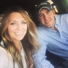 Amanda Cupit's Instagram, Twitter & Facebook