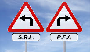 Declararea veniturilor care reprezinta baza lunara de calcul a contributiilor sociale se persoanele care beneficiaza de una din categoriile de pensii acordate in sistemul public de pensii. Srl Sau Pfa