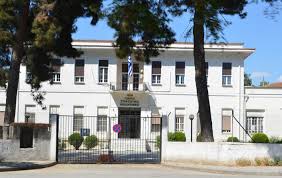 Σ υ ν δ υ ά ζ ο ν τ α ς κ ο μ ψ ό τ η τ α. Anoi3an Ranteboy Sto Mega Emboliastiko Kentro Ths Larisas Larissapress