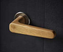 We are excited to help you find a door of choice that will be a perfect fit for your environment and a great way to express your personality or. Pin By Sheryll On Windows Doors Door Handles Interior Door Handles Modern Wood Doors Interior