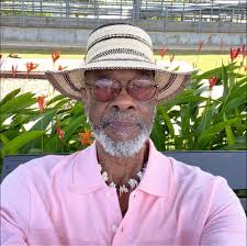 Infinite Females added a new photo.