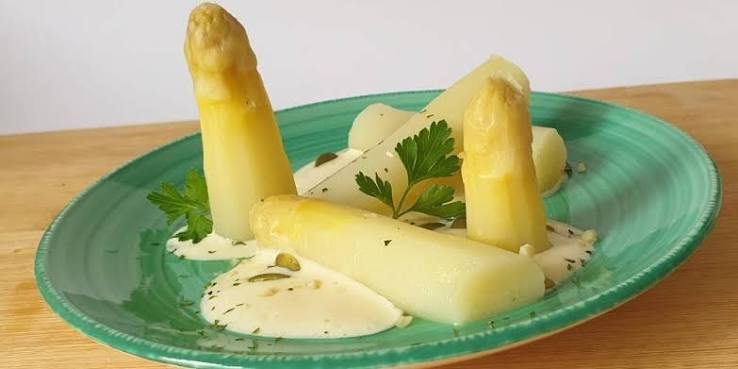 Asparagus with Mayonnaise