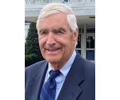 Neil Horn's Instagram, Twitter & Facebook