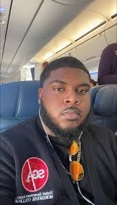 Elijah Waller's Instagram, Twitter & Facebook