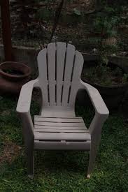 How To Repaint Plastic Lawn Chairs And Furniture Lawn Chairs Outdoor Chairs Chair