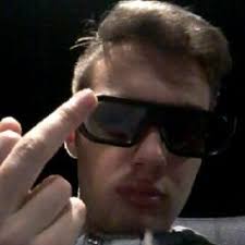 Max Kemp (@kingdonger420)