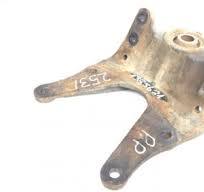A9413220003 A9413200070 Bracket For Spring R=L for Mercedes ...