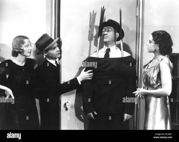 THE MANDARIN MYSTERY, Charlotte Henry, Eddie Quillan, William Newell, Kay  Hughes, 1936 Stock Photo - Alamy