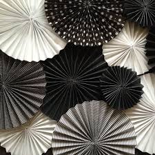 Black And White Backdrop Design Kiki Paper Fan Backdrop Paper Backdrop Paper Flowers Paper Fans