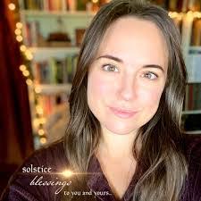 Samantha Winter's Instagram, Twitter & Facebook