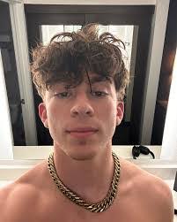 Joseph Harn's Instagram, Twitter & Facebook