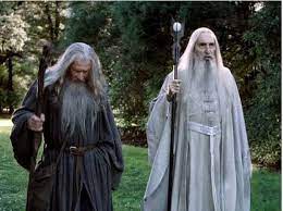 Lord of the rings director peter jackson has denied suggestions he was forced to cut scenes featuring christopher lee from the forthcoming final film in his trilogy after interference from the studio. Christopher Lee Dead Lord Of The Rings Actor Elijah Wood Pays Touching Tribute To Actor Who Played Lord Saruman Lotr Amino