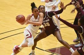 Played her junior and senior seasons at sapulpa scoring 18.4 ppg and grabbing 4.7 rpg in her final year … led usa basketball's u16 squad to a gold medal at the 2013 fiba. Threes In Bunches Ua Women Keep Ualr At A Distance