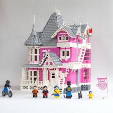 View holly webster's profile on linkedin, the world's largest professional community. Lego Ideas Blog 10k Club Interview It S Coraline S Pink Palace Apartments By Holly Webster