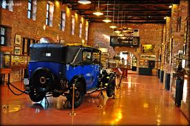 1994 yılında iş adamı rahmi koç'un desteği ile açılmış müze, türkiye'de sanayi, ulaşım, endüstri ve iletişim tarihine adanmış ilk önemli müzedir. Rahmi Koc Muzesi Gezente Com