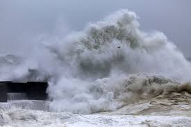Du 13 janvier, à belle île en mer. Tempete Alex La Bombe Meteorologique Qui A Souffle Belle Ile En Mer