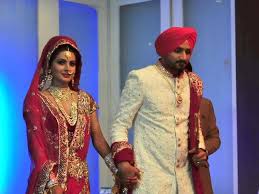 Top 10 Famous Indian Celebrity Wedding Dresses Trends 6,000+ vectors, stock photos & psd files.