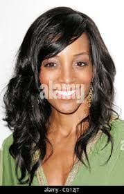 Maggie Ware's Instagram, Twitter & Facebook