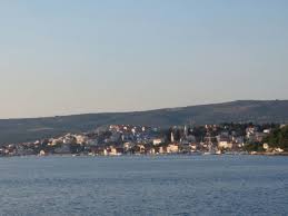 Дальше через мост драконов переходи на другой берег и поднимайся на фуникулере в люблянский град, самую большую достопримечательность города. Rogoznica Ozero Glaz Drakona Blog Mily