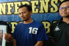 Bawa Anak Tanpa Izin Istri Pria Ini Ditangkap Polisi Hukum