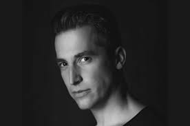 Max Major's Instagram, Twitter & Facebook