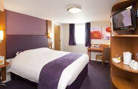 Los precios de premier inn edinburgh airport son generalmente inferiores al precio promedio de los hoteles de 3estrellas en edimburgo. Premier Inn Edinburgh Airport M9 Jct1 Hotel De
