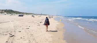 No.1 kindvriendelijke badplaats van de kust. Belgische Kustlijn Wandeling Van Knokke Heist Naar De Panne Strandverblijf