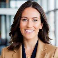 Molly Ruth's Instagram, Twitter & Facebook