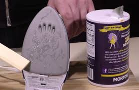 Next, include half a cup of vinegar into the sink and very soon foamwill appear at the sink drain. He Pours A Full Cup Of Salt Down The Drain Why The Reason Will Amaze You