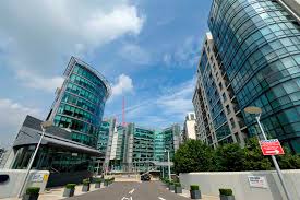 Contemporary Demolishing Classic : London's New Architecture