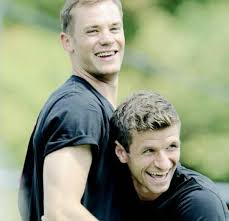 When thomas can't answer this question, the universe decides to finally open his eyes. Manuel Neuer Thomas Muller Neuller Fanfiction Abgeschlossen Manuel Neuer Thomas Muller Fanfiction 30 Wattpad