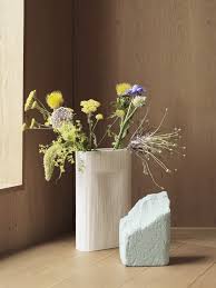 Plenty of off white vase to choose from. Muuto Ridge Vase Small Off White Vase Design Unique Vases Sculptural Design