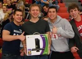 Kloosterman wins X-Box Kinect in contest