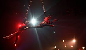 Centre loiret saint jean de braye (45800) culture théâtre. Plein Les Yeux Avec Le Cirque De Noel D Alexis Et Anargul Gruss Du 23 Decembre Au 5 Janvier Saint Jean De Braye 45800