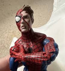 Custom Head Sculpt Battle Damage Peter Parker