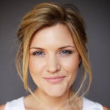 Rach (@RachelOConnell)