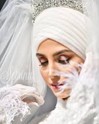 En Sik Gelin Basi Hazir Duvak Modelleri Https Www Tesetturelbisesi Com En Sik Gelin Basi Hazir Duvak Modelleri Pina Bridal Hijab Bridal Hat Bridal Veil