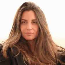 Lisa Palomino's Instagram, Twitter & Facebook