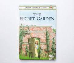 Vintage The Secret Garden Book Ladybird Children S Etsy Secret Garden Book Secret Garden Ladybird