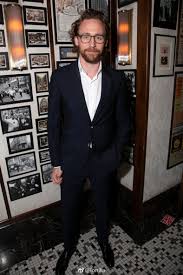 468 x 831 jpeg 90 кб. Tomhiddleston Attends The Party Of Pinter At The Pinter Gala On October 10 2018 In London Uk Source Torril Tom Hiddleston Tom Hiddleston Birthday Actors