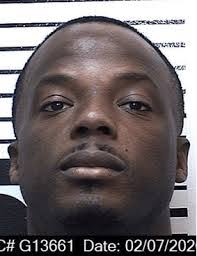 Royce Miller's Instagram, Twitter & Facebook