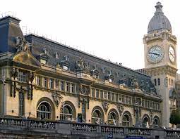 Gare du nord connects destinations north of paris while gare de lyon's lines head in the general direction of france's third biggest city. Paris Gare De Lyon Wikidata