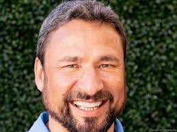 Mike Appling's Instagram, Twitter & Facebook