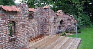 Ruinenmauer Gartenmobel Design Gartenmauern Garten