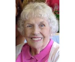 Helen Strang's Instagram, Twitter & Facebook